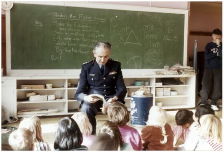 Mr Christansen read to Terrace End School pupils
