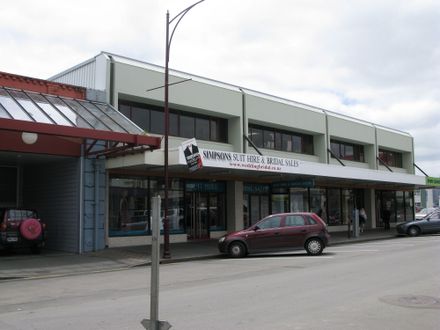 Simpsons Suit Hire and Bridal Sales