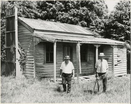 Old Enright House and Pohangina Post Office