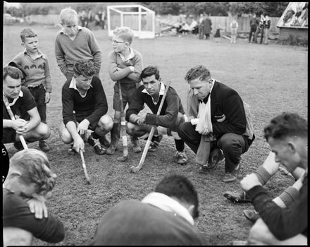 "This is How it is Done" - Hockey Team Talk - Resource cover image