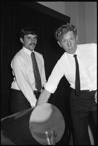 Unknown Xmas party - Resource cover image