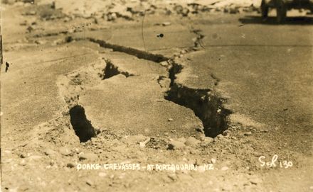 'Quake crevasses' after Napier Earthquake