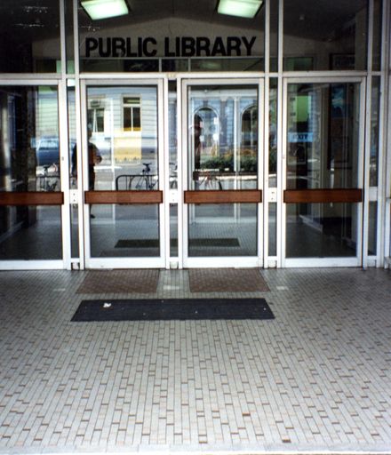 Front entrance Public Library, Main Street