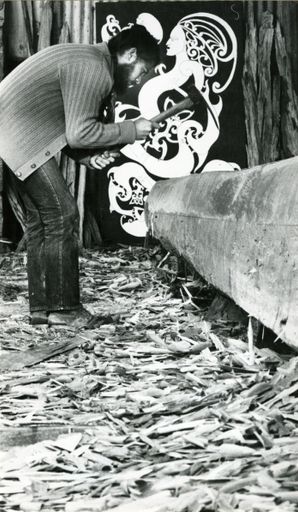 Ko te Waka Hawaiki-nui, Pahiatua
