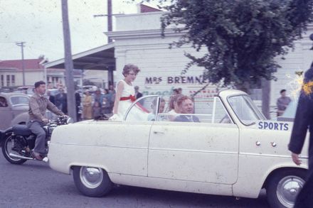 Floral Parade - 'Sports Queen' Float