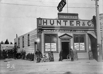 W Hunter & Co., Auctioneers, Church Street