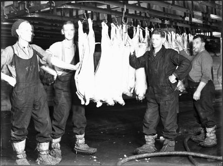 Mutton Chain Gang, Longburn Freezing Works