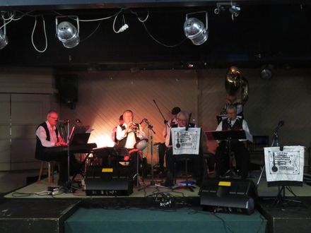 The New Valley Stompers performing at the Manawatū Jazz Club - Resource cover image