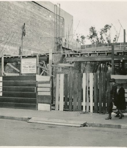 Leary's Pharmacy under Construction, The Square