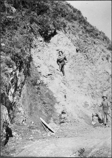 Construction of Scotts Road, Linton