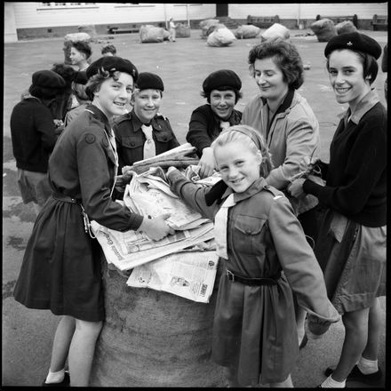 "Many Hands Make Light Work" Girl Guide Paper Drive - Resource cover image