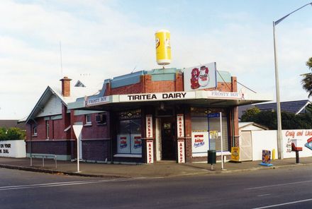 Tiritea Dairy, 418 Featherston Street