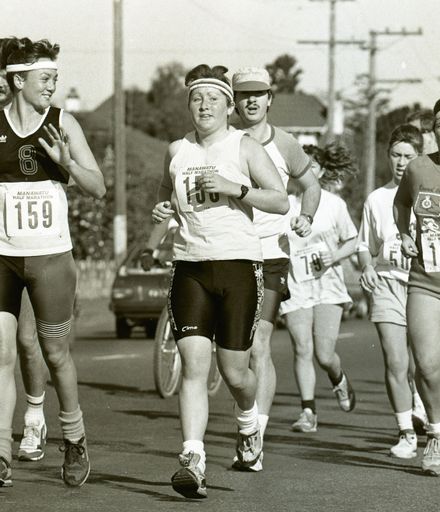 2022N_2017-20_040004 - Manawatu Marathon Clinic half-marathon 1991