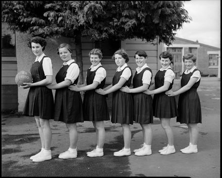 Netball Team, Palmerston North Technical High School - Resource cover image