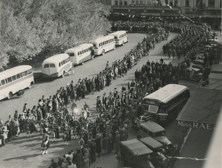 Victory in Europe parade, The Square