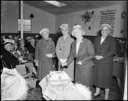 "League of Mothers Christmas Party" - Resource cover image