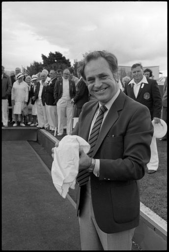 "Bowling Bruce" - Resource cover image