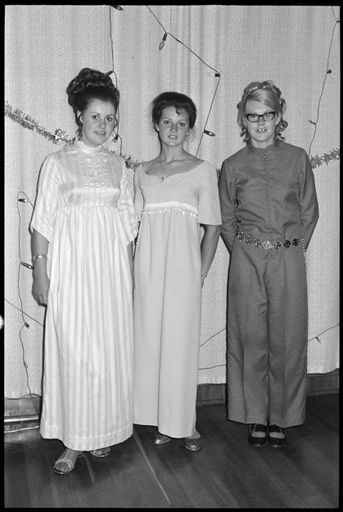 Unknown party attendees - Resource cover image