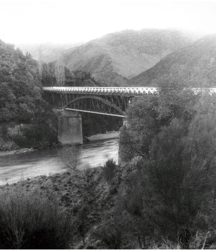 Upper Manawatu Gorge bridge, near Woodville