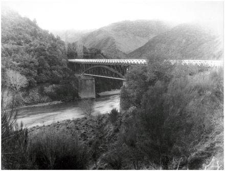 Upper Manawatu Gorge bridge, near Woodville