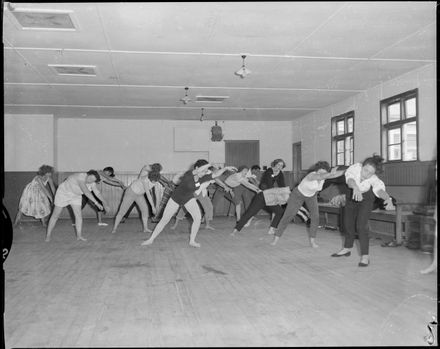 "Importance of Stage Movement to Dramatic Success"
