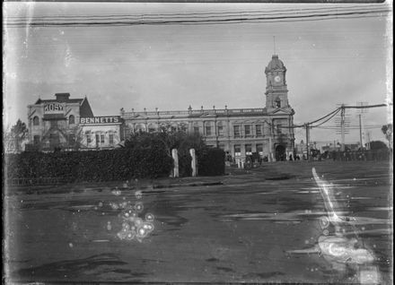 The Square, looking towards Main Street East - Resource cover image