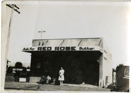 Red Rose Grocer