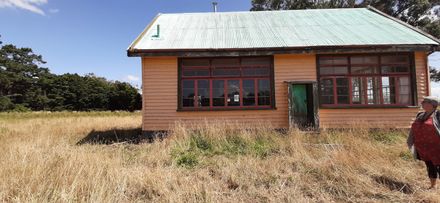 Former Whakarongo School House