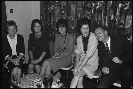 Party at the Boyer Bar - Resource cover image