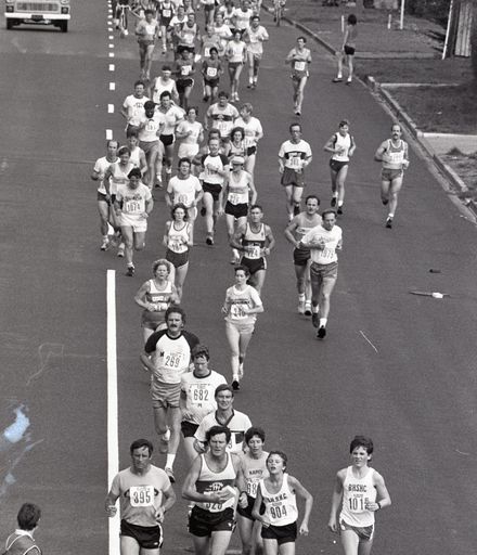 2022N_2017-20_040141 - Family flavour to run - Half-marathon 1986