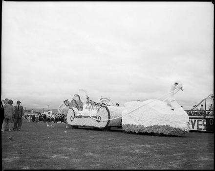 "The Grace and Dignity of the Swan" - Floral Festival
