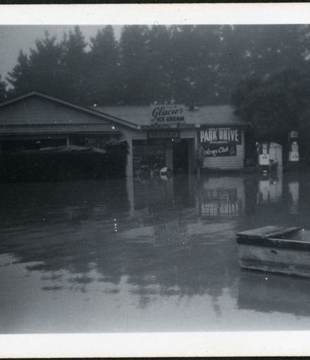 Rose's Store, Rangiotu Flood