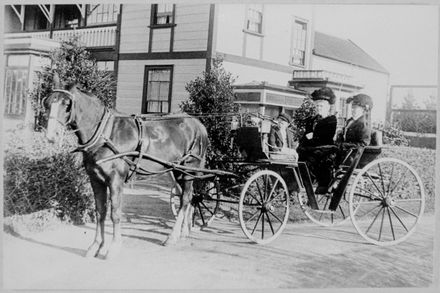 Two women and a child in a carriage, outside the Gorge Hotel - Resource cover image
