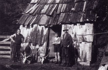 James Burtton outside his whare, Kahuterawa