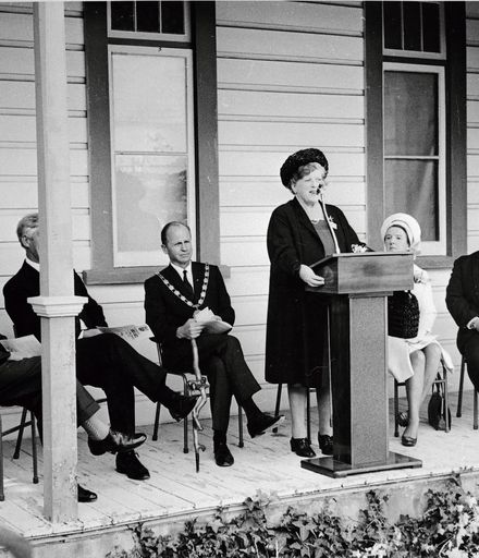 Julia Wallace speaking at the opening of Palmerston North Museum