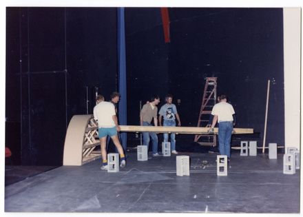Set Assembly – Little Shop of Horrors