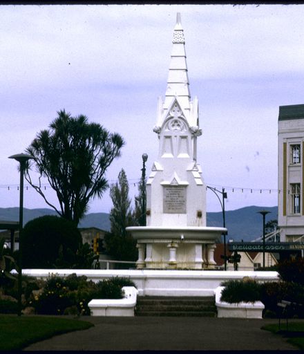 King Edward VII Coronation Memorial Fountain, The Square