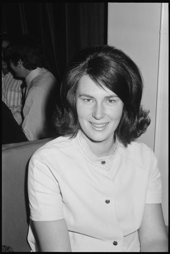 Unknown Xmas party - Resource cover image