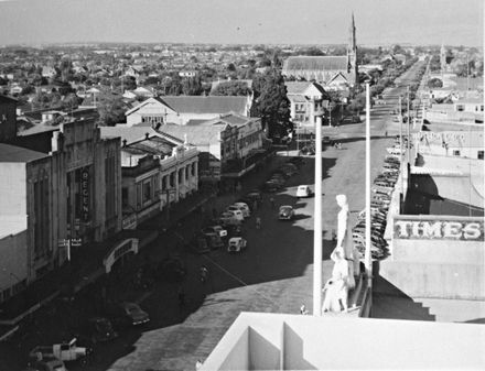 Broadway Avenue