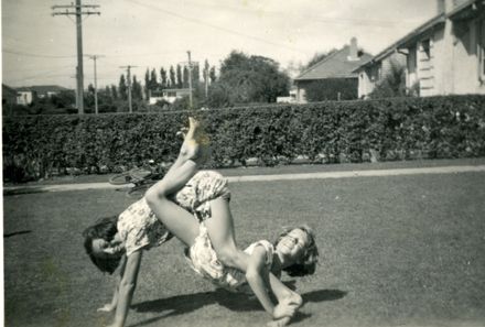 Patricia Hayes and Jan Rodgers