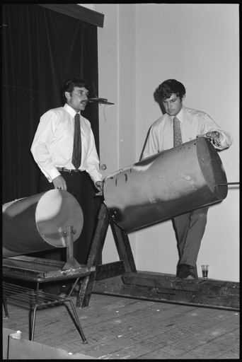 Unknown Xmas party - Resource cover image