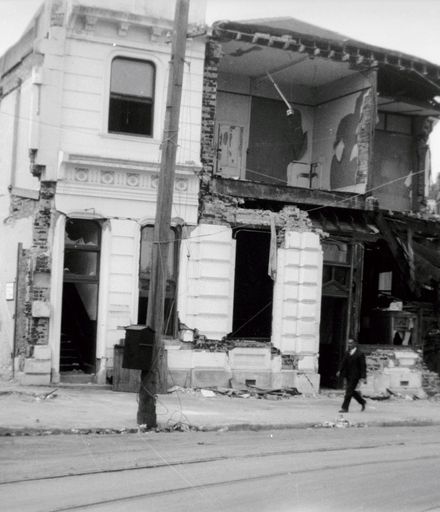 Damaged building after Napier Earthquake