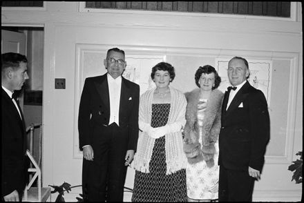 Ex-Navalmen’s Cabaret