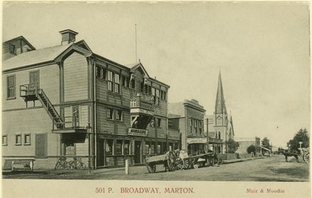 Broadway, Marton
