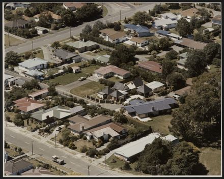 Aerial Photograph of Centennial Drive - Resource cover image