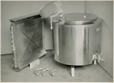 The 'Berry' Patent Temperature Holding Vat - Resource cover image
