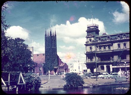 Te Marae o Hine / The Square
