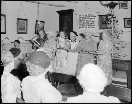 "Songsters Entertain Blind and Aged" - Resource cover image