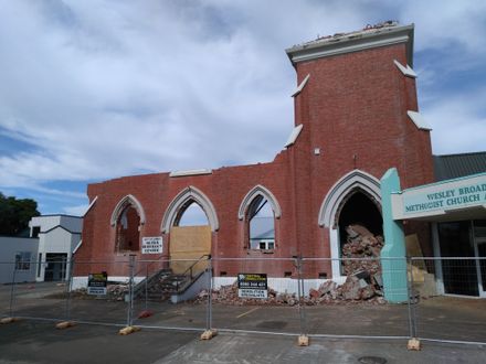 Demolition of Wesley Broadway Church - 6