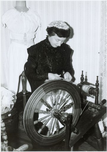 The Opening of Totaranui in The Square - Resource cover image